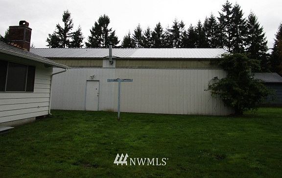 3rd image of 10813 50th Avenue E
