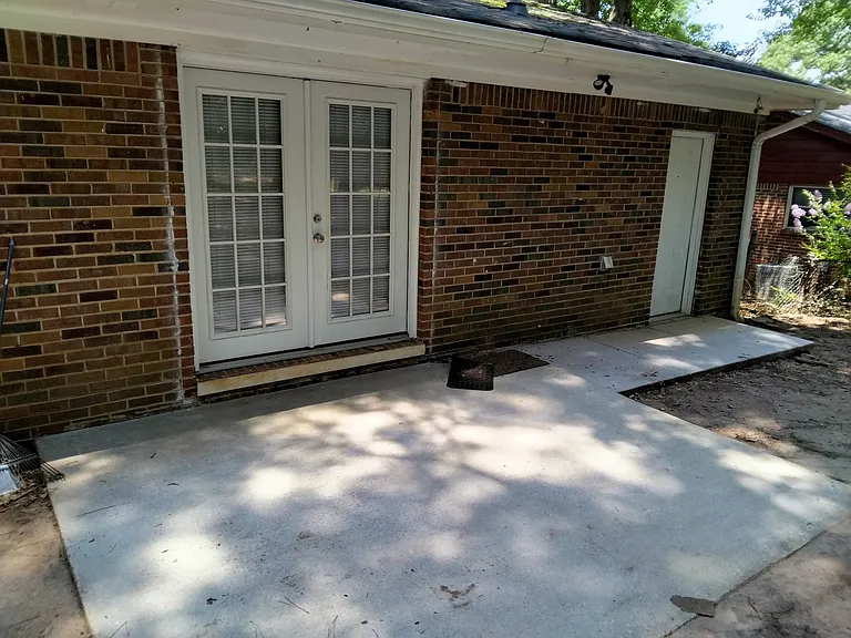 2635 Williamsburg Dr — Photo 12