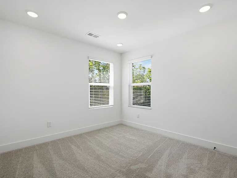149 Rose Hannah Dr — Photo 23