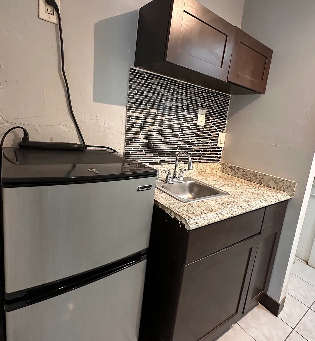 Studio, 400 sqft, $1,449 — Photo 2