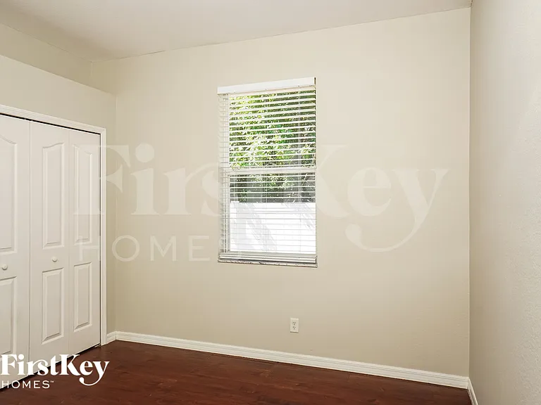 4013 Joann Ter — Photo 15