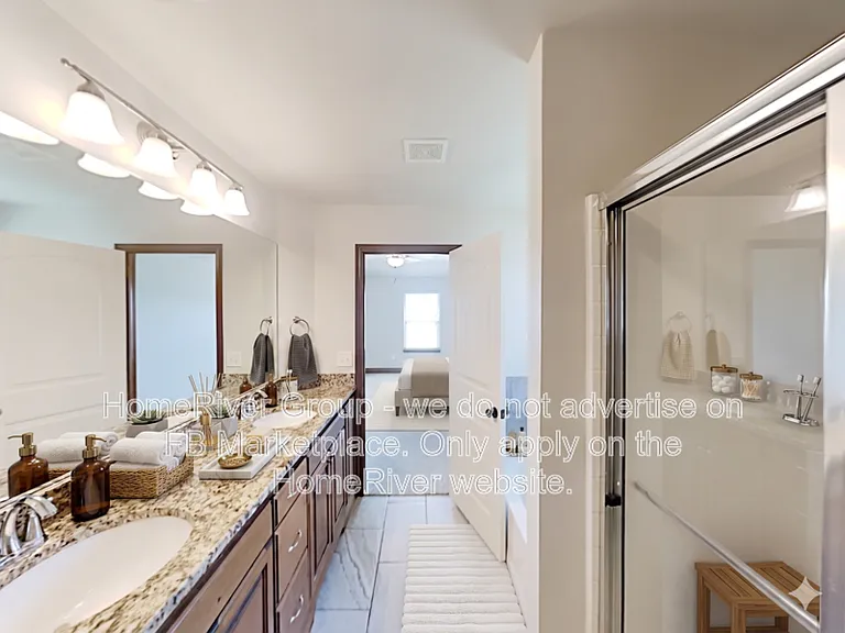 1354 N Taylor Way — Photo 4