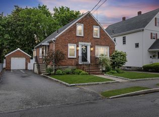 24 Armory St, Wakefield, MA 01880