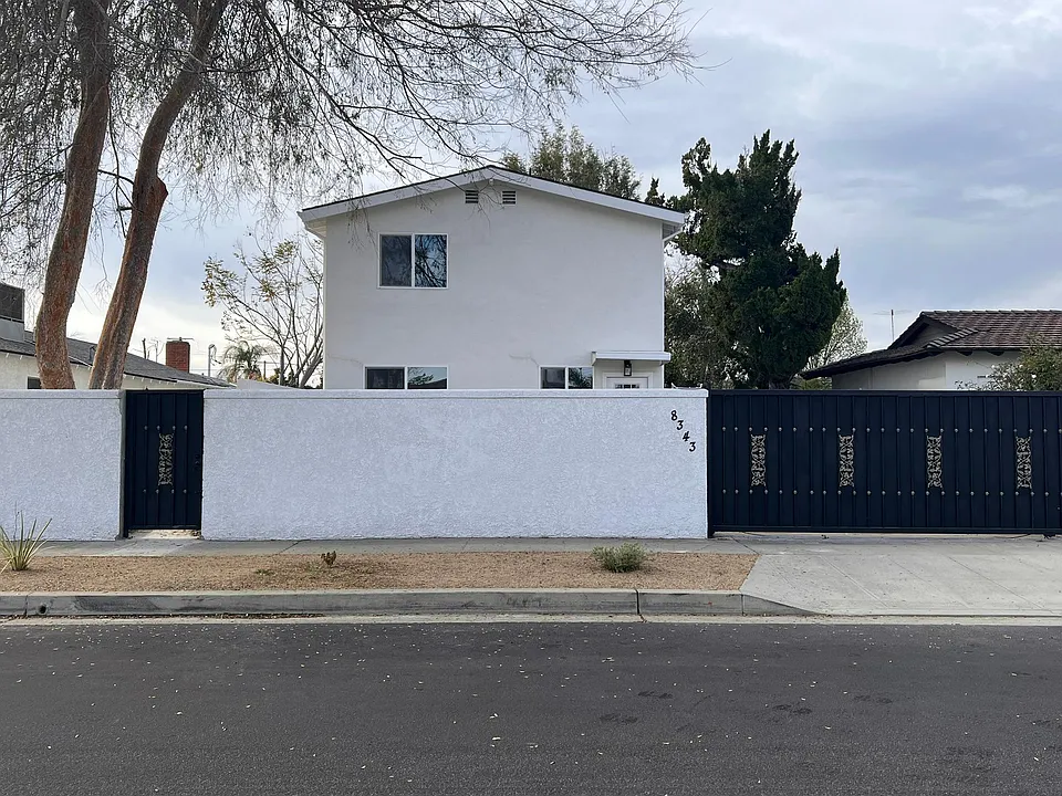8347 Rudnick Ave