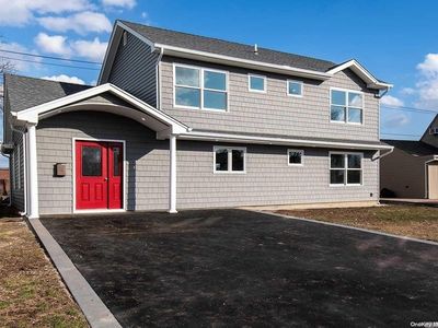 19 Bond Lane, Hicksville, NY, 11801