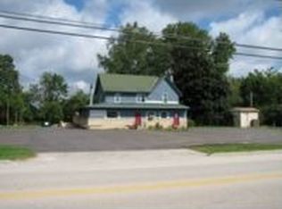 20202 W Good Hope Rd, Lannon, WI 53046