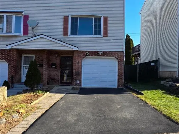 415 N Fenwick St, Allentown, PA 18109