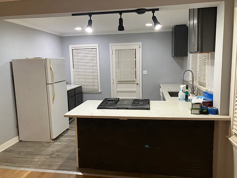 2123 Browns Mill Rd SE — Photo 18