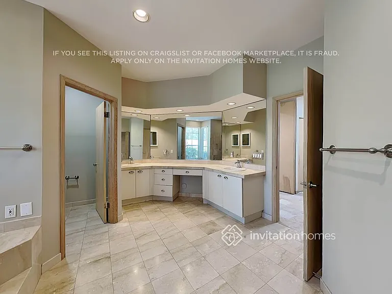 18101 SW 83rd Ct — Photo 20