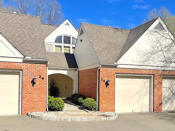 28 Sedgwick Village Lane #28, Darien, CT 06820