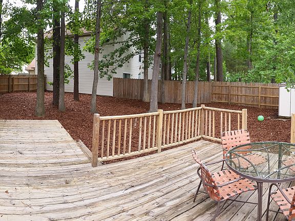 5th image of 917 Ivystone Way