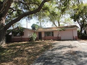 2nd image of 6688 Criswell Ave N