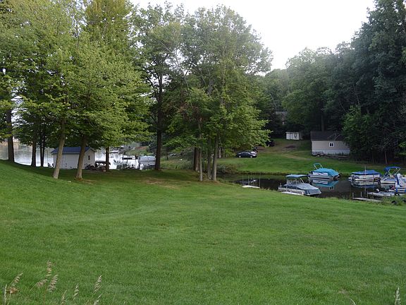 2nd image of 9185 Marywood Dr