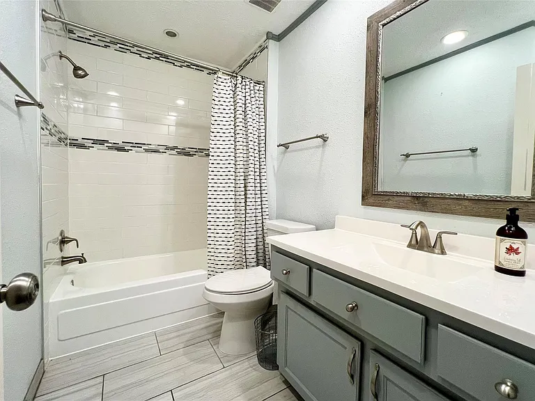 11954 Brook Meadows Ln — Photo 24