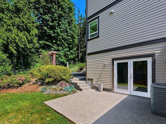 2nd image of 13451 235th St