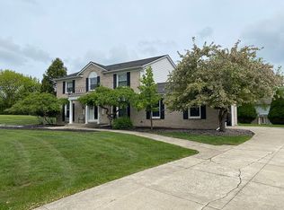 5466 Walnut Knoll Ct, West Bloomfield, MI 48323
