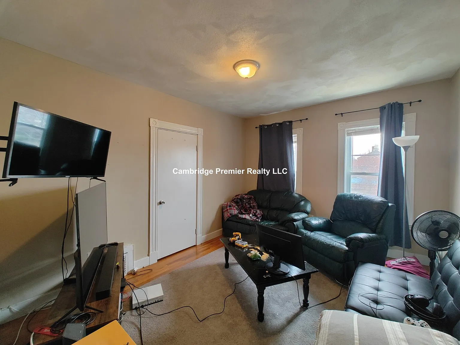 4 bed, 1300 sqft, $4,225 — Photo 4