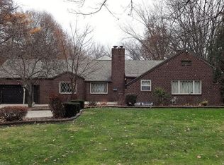 443 Merriman Rd, Akron, OH 44303
