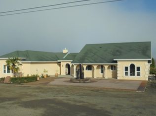 525 W Dutton Rd, Eagle Point, OR 97524