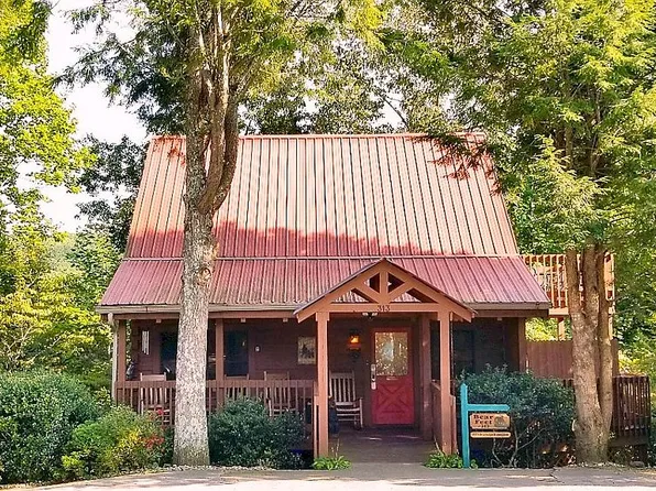 313 Brown Wren Way, Gatlinburg, TN 37738