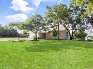 890 Live Oak Dr, Spring Branch, TX 78070