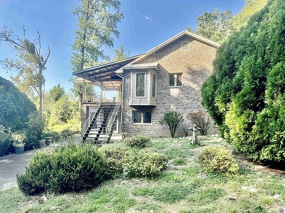 2nd image of 988 Cantrell Rd
