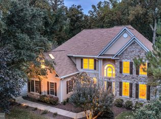 15807 Laughlin Ln, Silver Spring, MD 20906