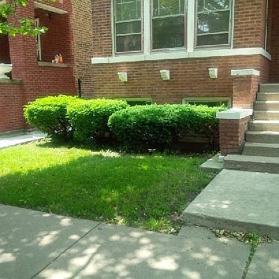 4th image of 1450 N Lockwood Ave