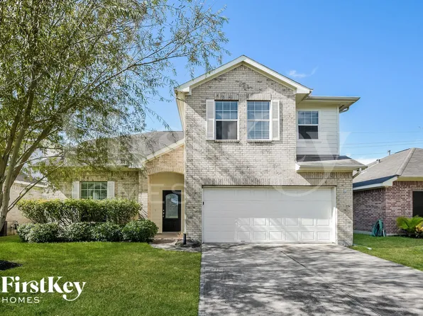 8207 Sugar Cane Dr, Baytown, TX 77523