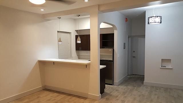 High End Kitchen with Quartz countertops