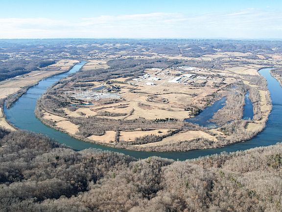 4th image of 752 War Valley Rd