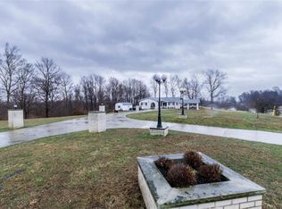 174 Colvin Rd, Greensboro, PA 15338