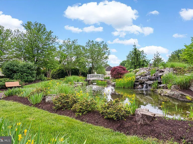 2442 Rippling Brook Rd — Photo 46