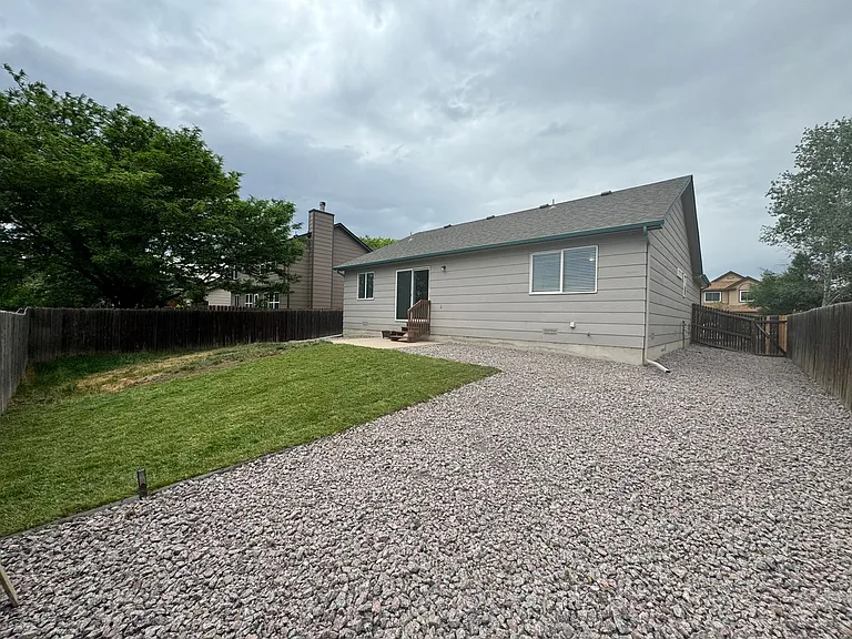 6955 Bonnie Brae Ln — Photo 5