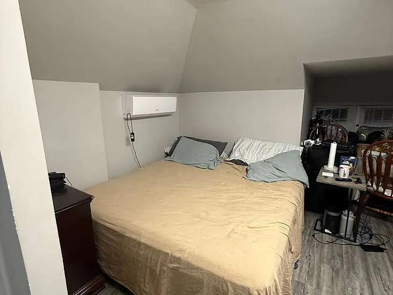 702 E High St #201-D — Photo 7