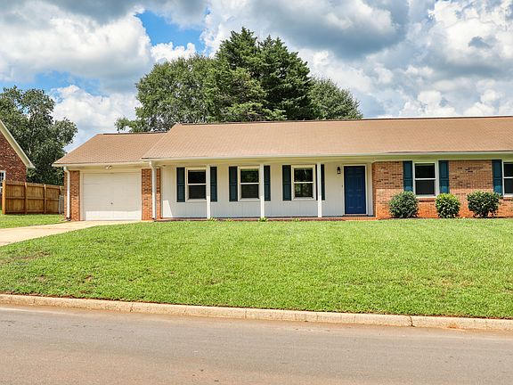 100 Ambergate Ct.