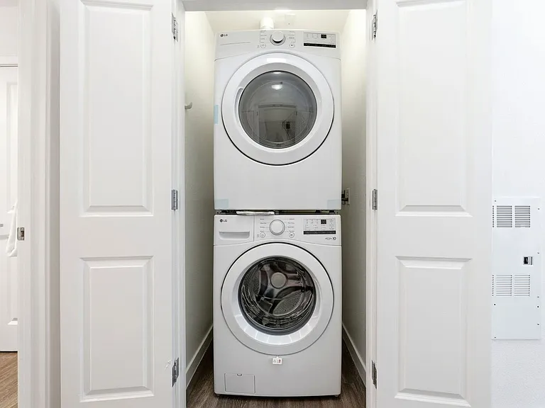 Washer/Dryer