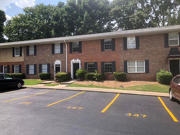 2nd image of 147 Northdale Pl #147