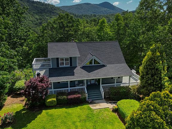 2nd image of 115 Pine Top Dr