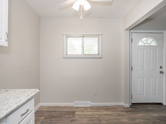 2nd image of 373 Lynne Dr