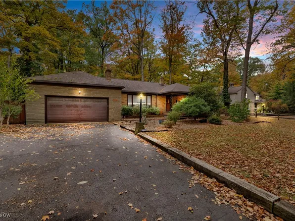 580 Parkside Blvd, Cleveland, OH 44143