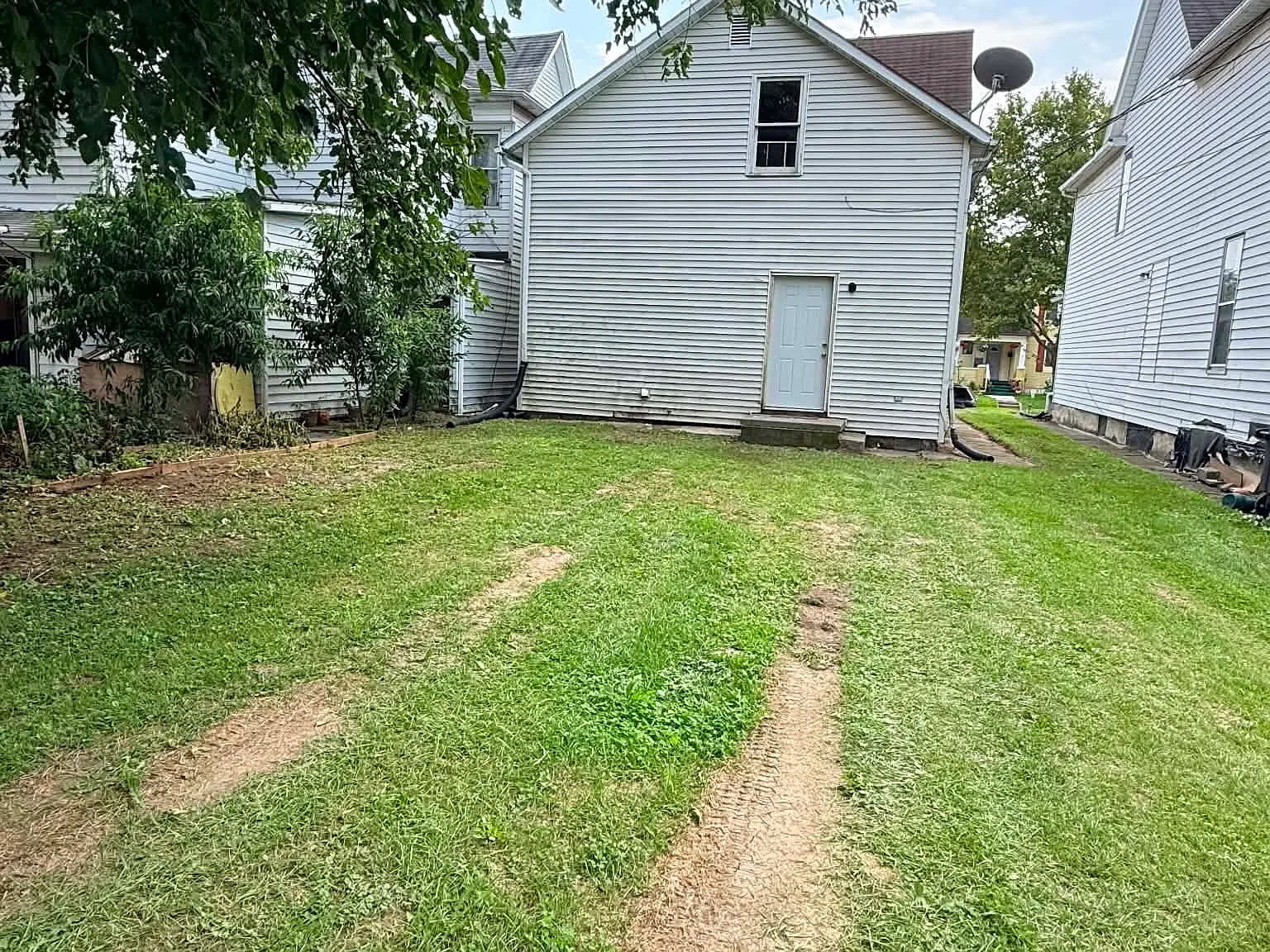 315 Woodland — Photo 4