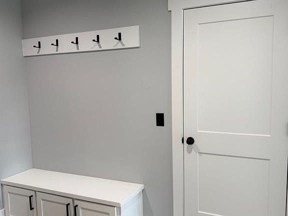 5th image of 326 Miles Patrick Rd