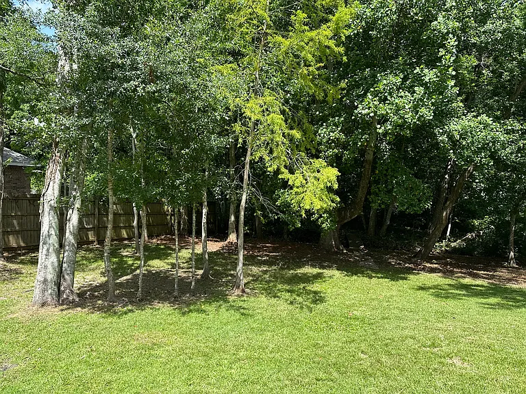714 Hidden Oaks Dr — Photo 16