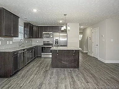 1035 Johnson Street lot 1 - 1 — Photo 3