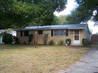 5904 9th St, Zephyrhills, FL 33542