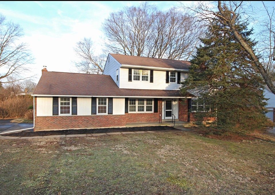 1st image of 2407 Landon Dr