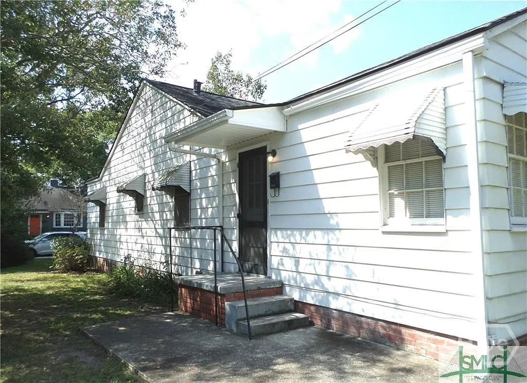1 bed, 1.0 bath, 400 sqft, $1,000 — Photo 1