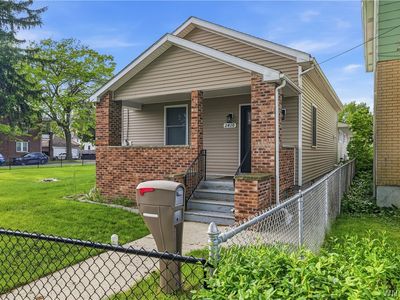 2410 Grand Ave, Niagara Falls, NY, 14301