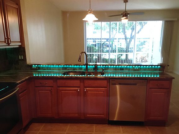 3rd image of 8430 Village Edge Cir